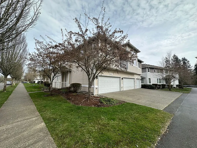 2125 Bobs Hollow Ln #A — Photo 1