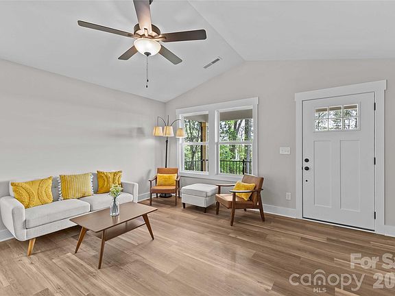 2nd image of 4581 Riverside Rd