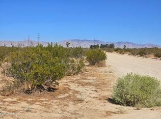 8517 Stagecoach Ln, Mojave, CA 93501