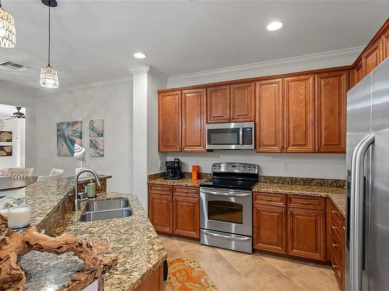 8965 Malibu Ln #802 — Photo 12