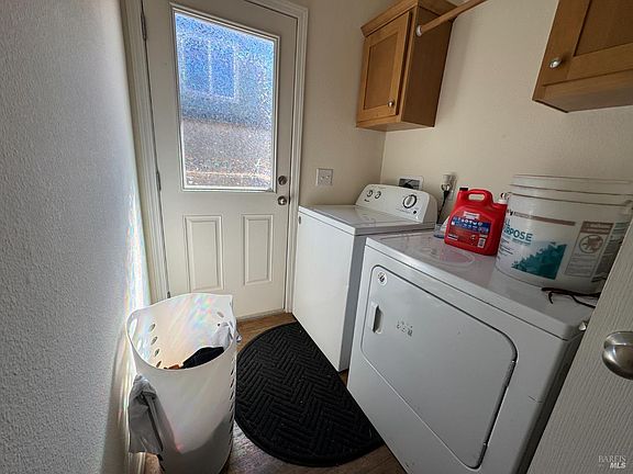 5th image of 15324 Summit Boulevard