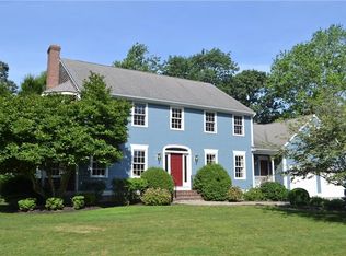 1 Cedar Dr, Bristol, RI 02809