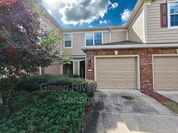 4th image of 6918 Roundleaf Dr