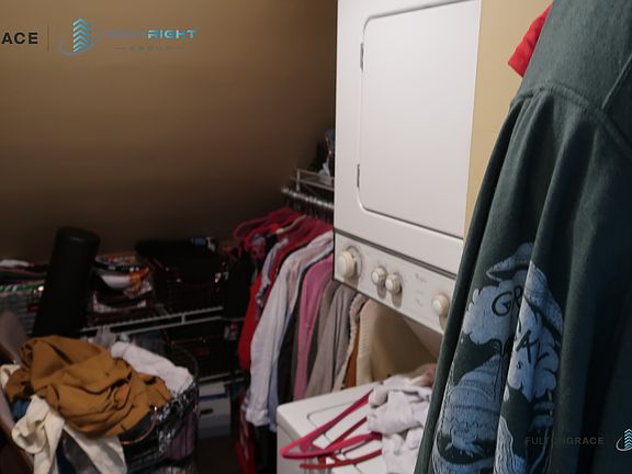4th image of 1324 N Bosworth Ave #4F