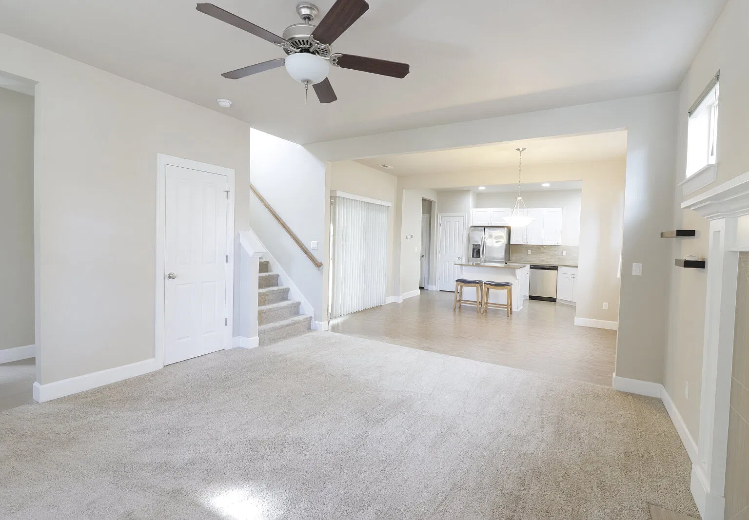 3 bed, 2.5 bath, 1531 sqft, $2,500 — Photo 3