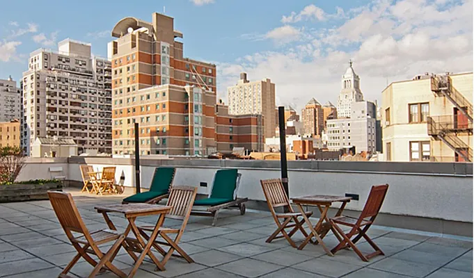 Rented by Compass | media 17