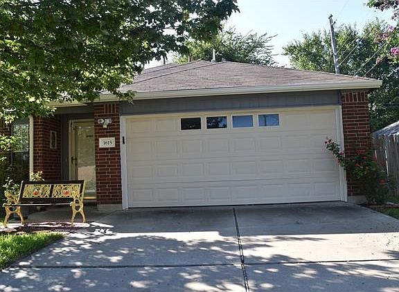 3rd image of 1615 Breezy Ct