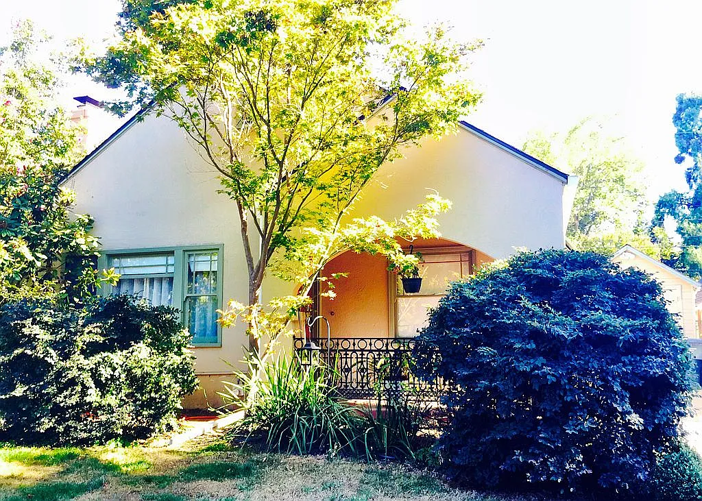2514 Montgomery Way photo 1