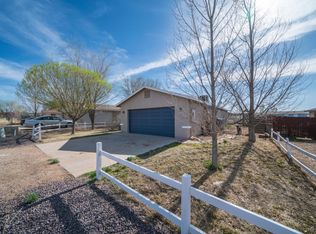 24431 N Diamond Head Ave, Paulden, AZ 86334
