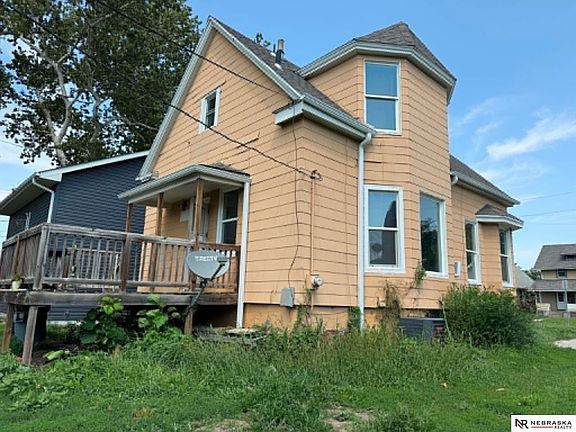 3rd image of 3936 Florence Blvd