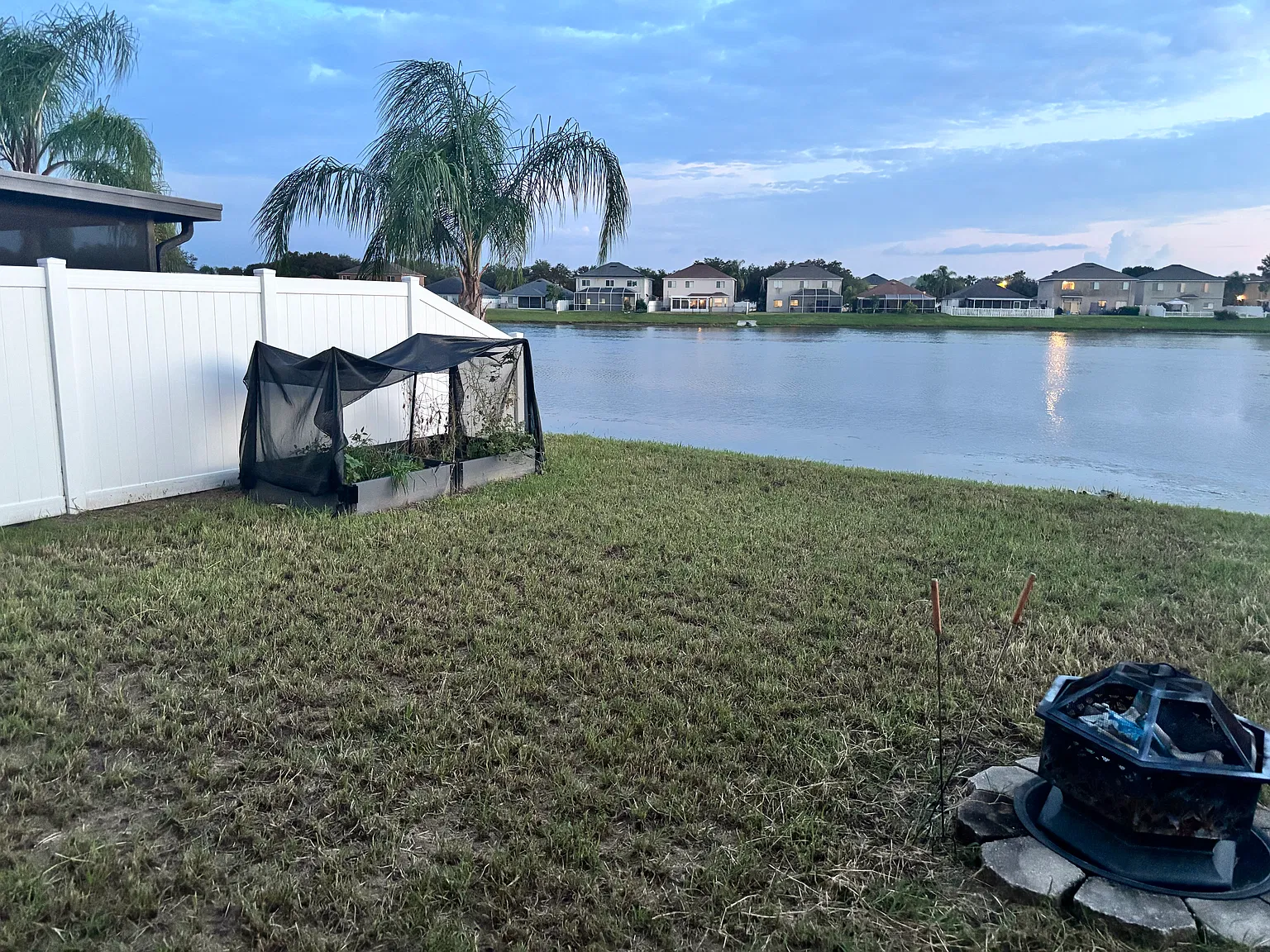 4 bed, 1574 sqft, $2,500 — Photo 2