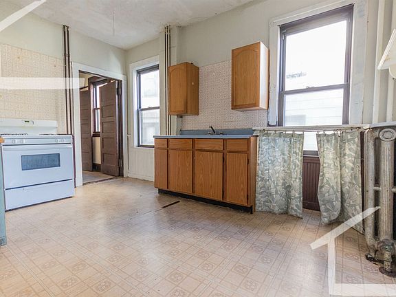 22 University Rd. #1 Brookline Unit Photo 3