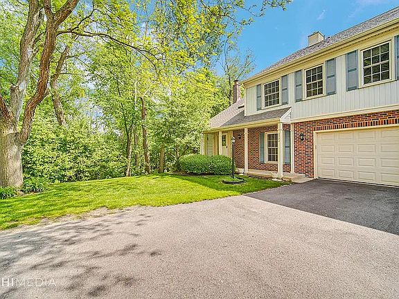 2nd image of 2720 College Hill Cir #311