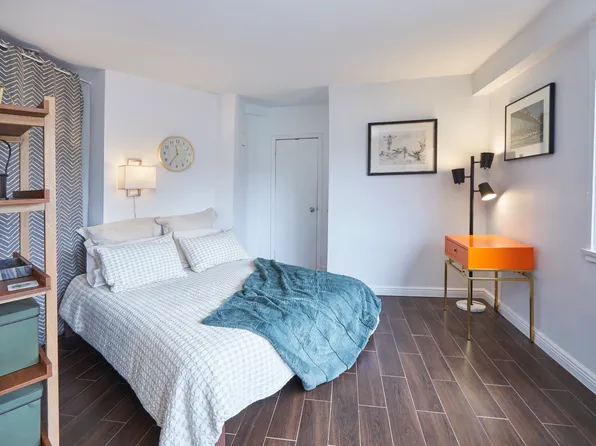 2621 Palisade Avenue image 6 of 15