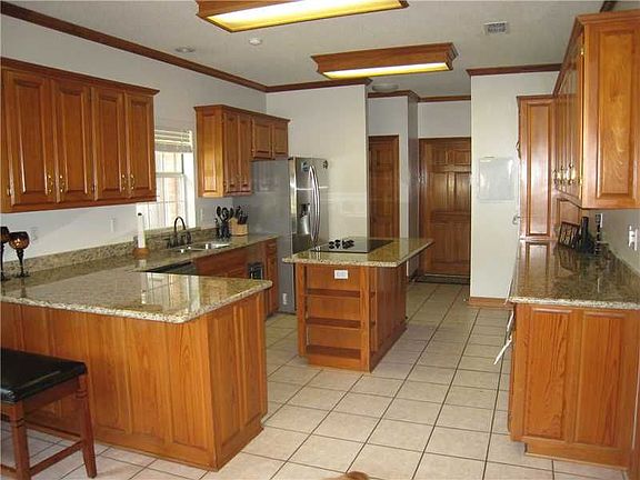 4th image of 2074 Ponderosa Pl