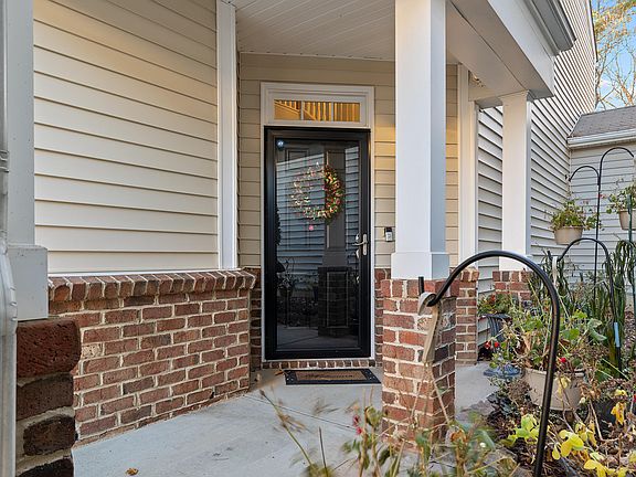 3rd image of 7837 Cape Charles Dr