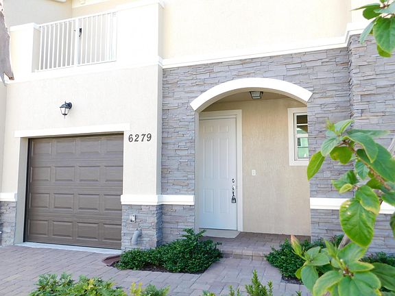 2nd image of 6279 SE Portofino Circle