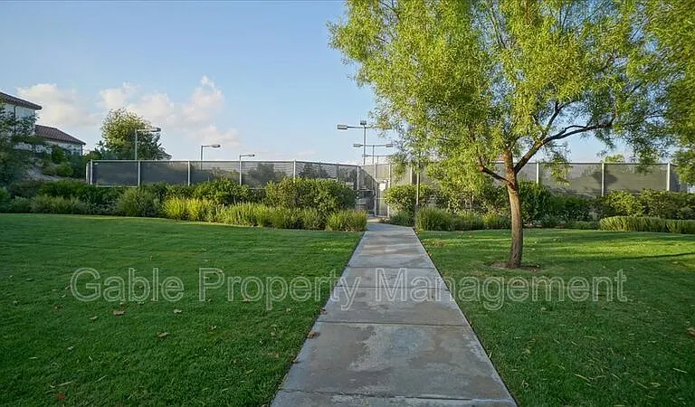 26155 Lone Rock Ct — Photo 28