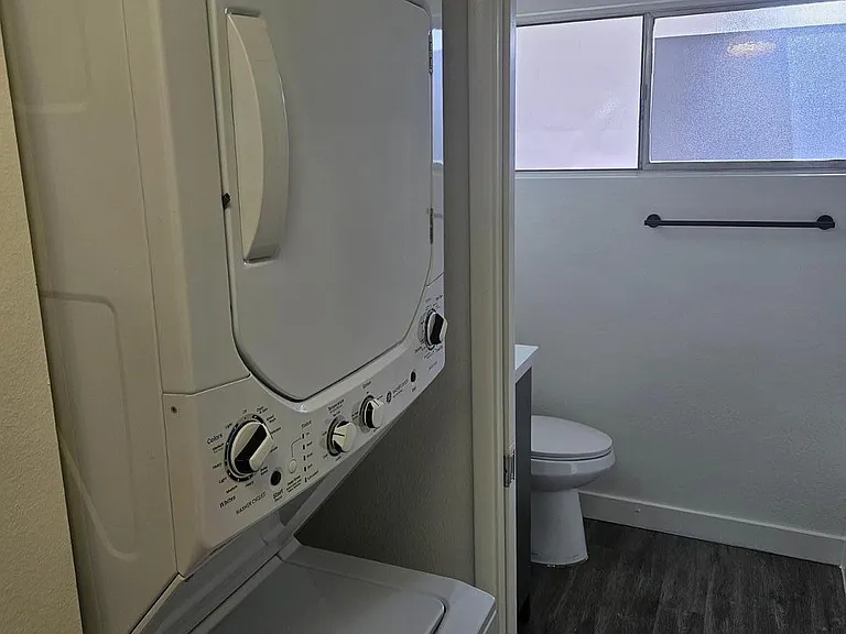 2520 N 46th St #5 — Photo 12