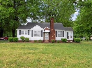4467 Old Hollow Rd, Kernersville, NC 27284