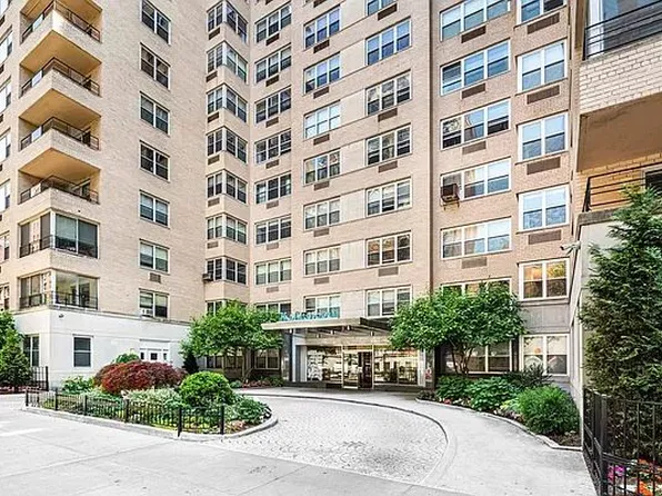 11 Fifth Avenue 8AB image 13 of 14