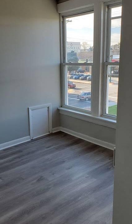 1st image of 220 W Franklin St #222-3