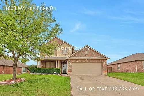 1603 Waters Edge Dr Photo 1