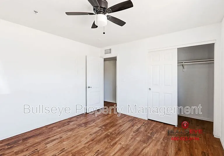 5644 S 7th St #2 — Photo 17