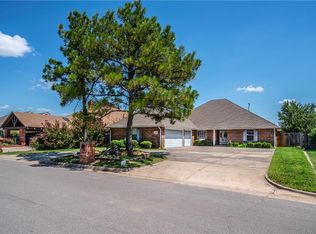 10316 Mantle Dr, Oklahoma City, OK 73162