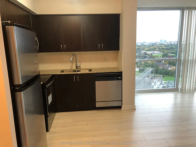 5740 Yonge St #1804 — Photo 12