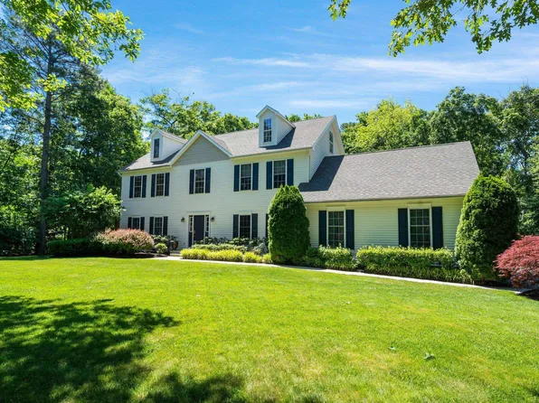 28 W Woodland Ave, Cape May Court House, NJ 08210