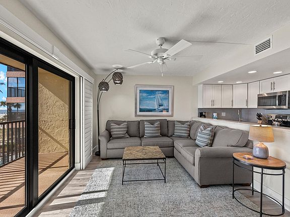 5th image of 2230 Camino Del Mar Dr #2B2