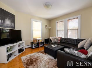 48 Eustis St APT 6, Cambridge, MA 02140