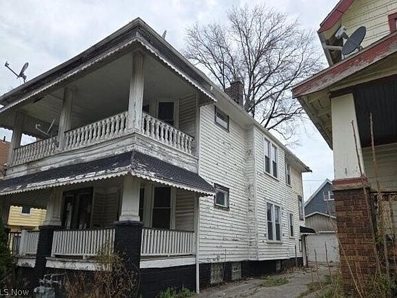2nd image of 14111 Savannah Ave
