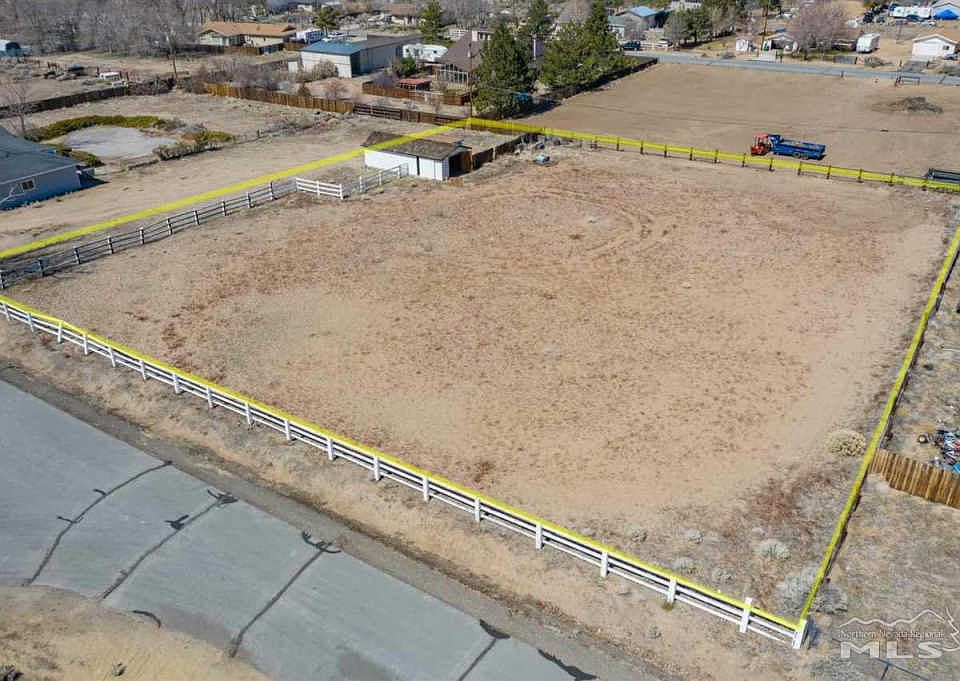 1st image of 225 Puma Dr