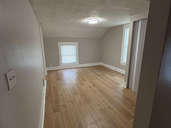 2nd image of 145 Hamilton Ave #2