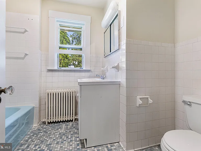 219 Washington Rd — Photo 20