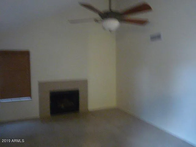 1631 N El Camino Dr — Photo 4