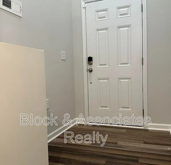 608 Gimari Dr — Photo 34