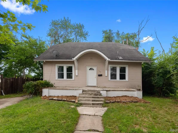 195 W Greendale, Detroit, MI 48203