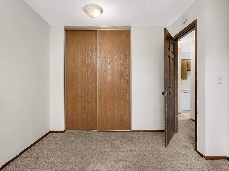 10890 S Shore Dr #12 — Photo 17