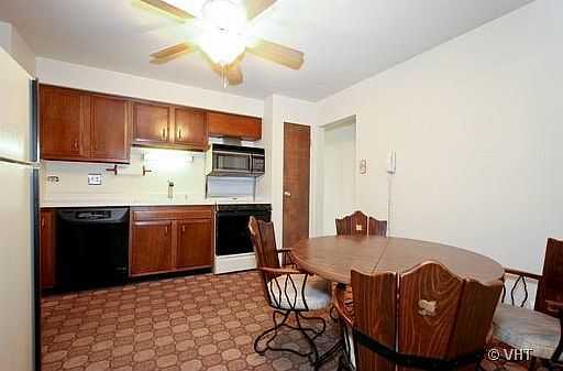 3rd image of 700 Bruce Ln #608