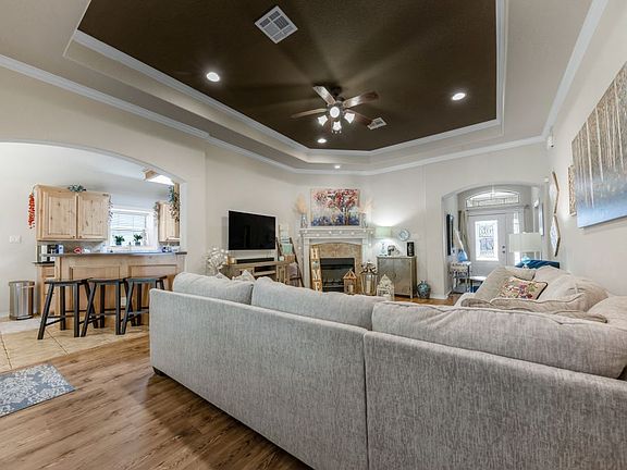 4th image of 3725 Dove Crossing Ln