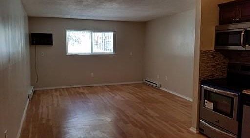 3rd image of 139 Capitol Hill Dr #139