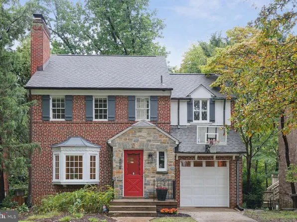 4615 Butterworth Pl NW, Washington, DC 20016