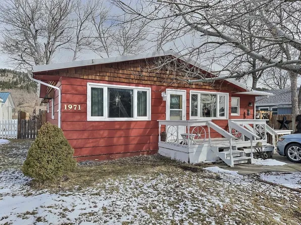1971 Williams St, Sturgis, SD 57785