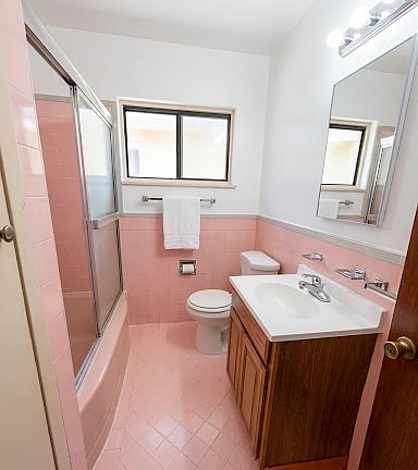 2nd image of 1769 7th Ave APT 4