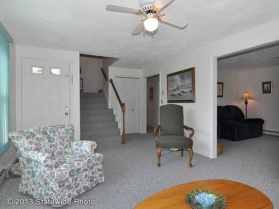 4th image of 7 Knoll Crest Dr