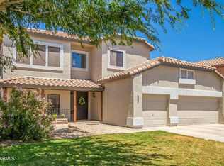 560 E Betsy Ln, Gilbert, AZ 85296