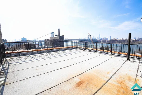 Rented by EXR | media 28